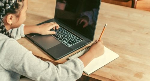 best laptops for students under 40000
